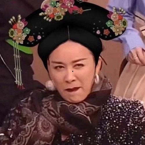 娱乐吃瓜视频歌手是谁,揭秘“娱乐吃瓜视频”背后的神秘歌手